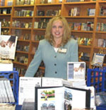 Women's Conf booksigning 2006